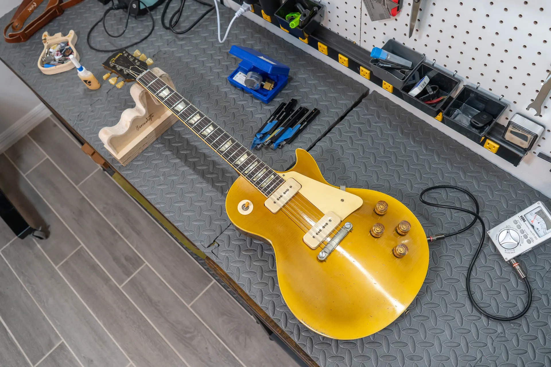 Cómo identificar una guitarra original: Guía práctica para no caer en imitaciones